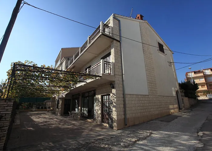 Apartments Sustic